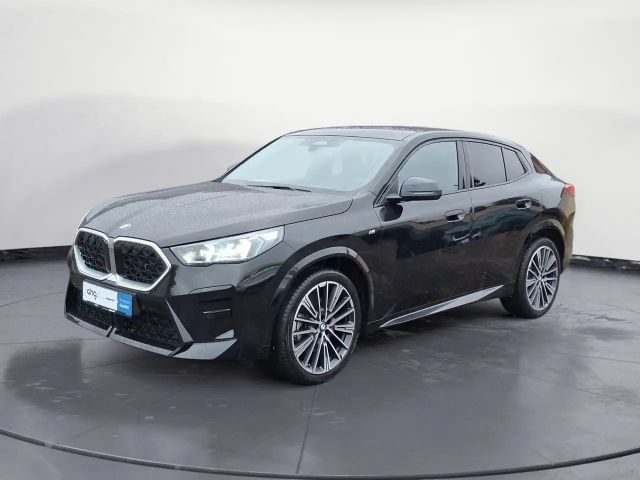 BMW X2 sDrive20i Steptronic M SPORT Head-Up Adaptiv 2025 Benzine