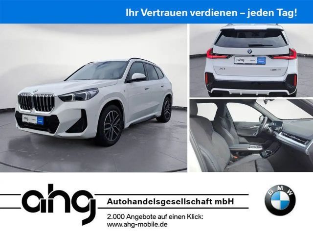 BMW X1 sDrive20i Steptronic M Sportpaket Panorama 2025 Benzine