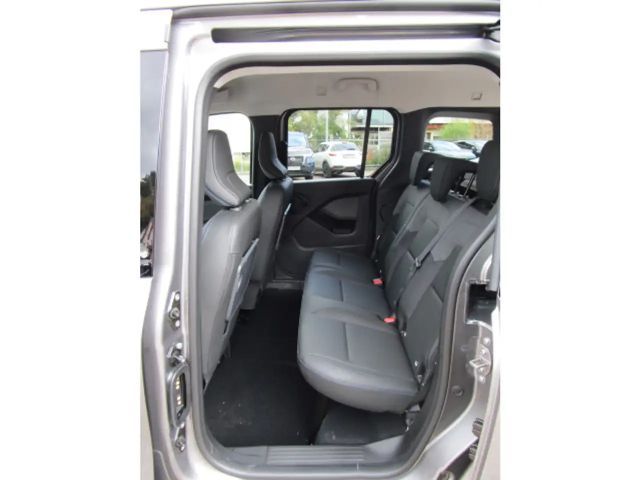 Nissan Townstar