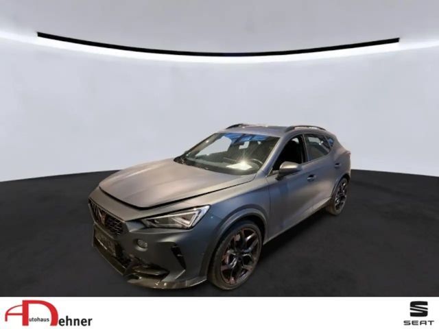 Cupra Formentor VZ5 2.5 TSI DSG 4Drive PANO+BEATS+elHK Klima Navi 2023 Benzine