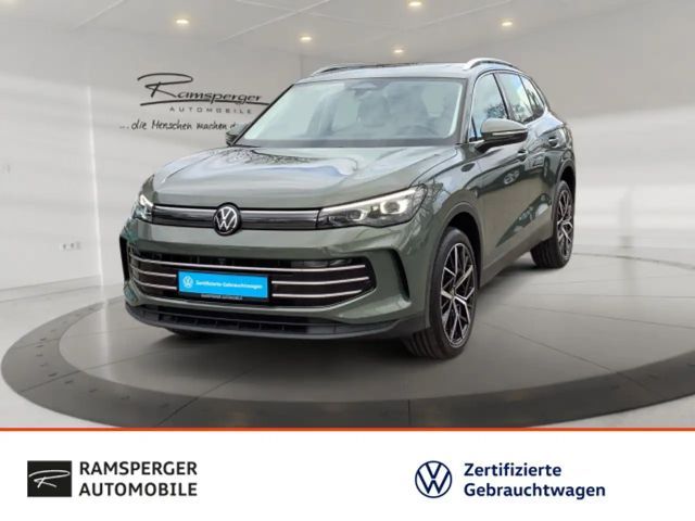 Volkswagen Tiguan 2.0 TDI DSG Elegance 4M. AHK Matrix Pano 2025 Diesel