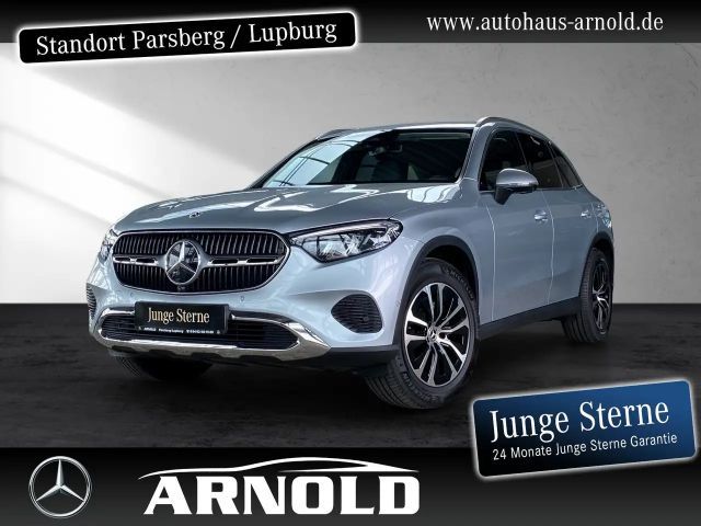 Mercedes-Benz GLC 200 2024 Benzine