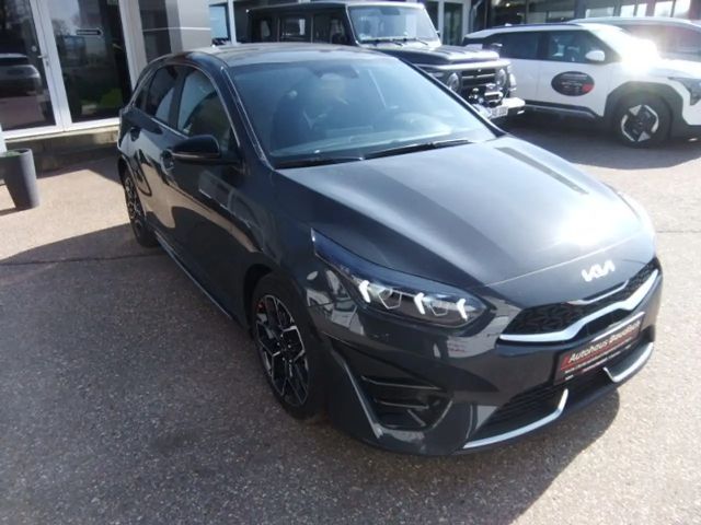 Kia Ceed / cee'd