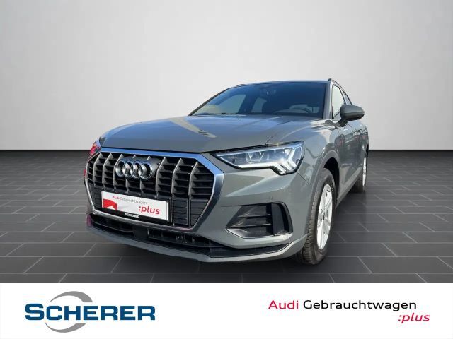 Audi Q3 35 TFSI S tronic NAVI CARPLAY SHZ SPORTSITZ 2025 Benzine