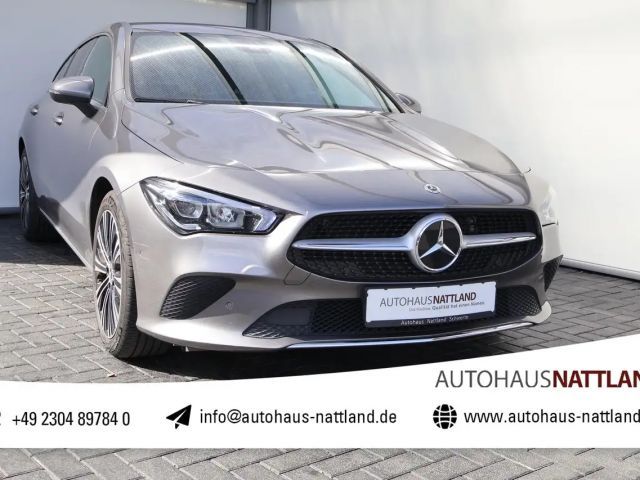 Mercedes-Benz CLA 180 Progressive MBUX LED RFK 2022 Benzine