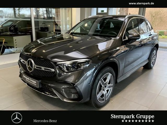 Mercedes-Benz GLC 400 GLC 400 e 4M AMG Pano+Distro+Mem+Leder+DigiL+AHK 2025 Hybride / Benzine
