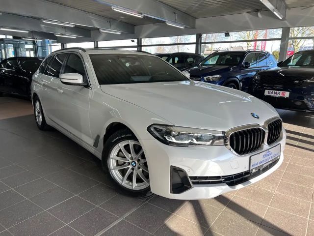 BMW 520 520d Touring DAP+HuD+Pano+MEM+AKTIV+DAKOTA 2023 Diesel