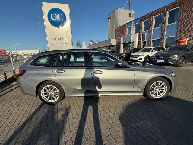 BMW 320 d xDrive Touring III DRIVING ASSISTANT III 2023 Diesel