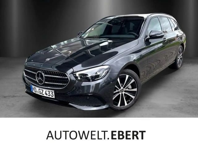 Mercedes-Benz E 300 2022 Hybride / Benzine