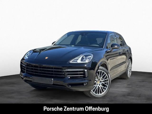 Porsche Cayenne Platinum Edition Pano Kamera Memory Bose LED 2023 Benzine