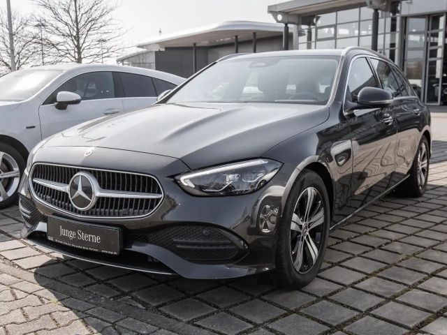 Mercedes-Benz C 180 T-M Avantgarde Rückam+Totwink.+MBUX+LED 2022 Benzine
