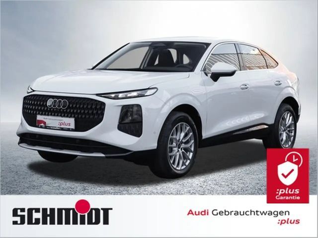 Audi Q3 Sportback TFSI Tech ACC LM18 Sports. 2026 Benzine