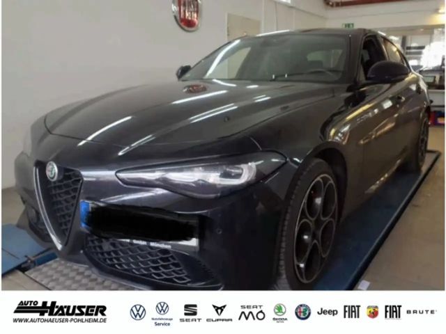Alfa Romeo Giulia Competizione 2.0 Turbo Q4 HARMAN-KARDON EL. SITZE 2023 Benzine