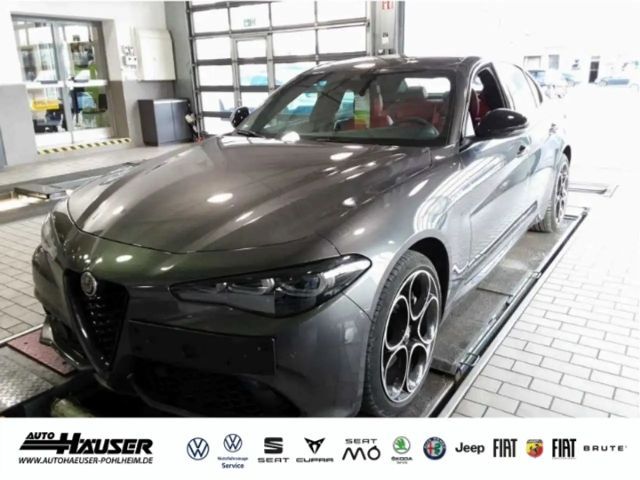 Alfa Romeo Giulia Veloce 2.0 Turbo Q4 EL. SITZE NAVI KAMERA 2023 Benzine