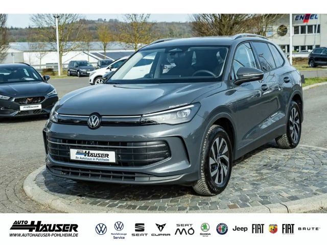 Volkswagen Tiguan Life 1.5 eTSI DSG EL. HECKKL. AREA-VIEW NAVI PARK 2025 Benzine