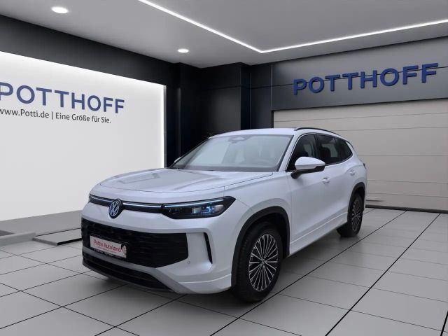 Volkswagen Tayron 1.5 eTSI DSG LIFE AHK KAMERA PDC SITZHZG 2025 Benzine