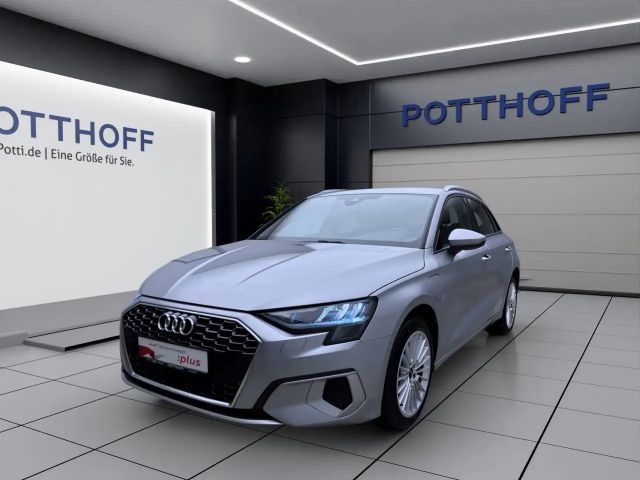 Audi A3 40 TFSIe ADVANCED NAVI SHZG PDC VIR 2024 Hybride / Benzine
