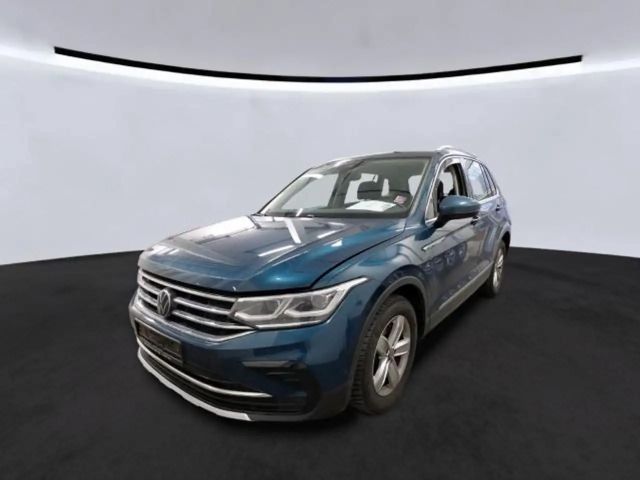 Volkswagen Tiguan 2.0 TDI DSG ELEGANCE STDGZG PANO AHK MATR 2022 Diesel