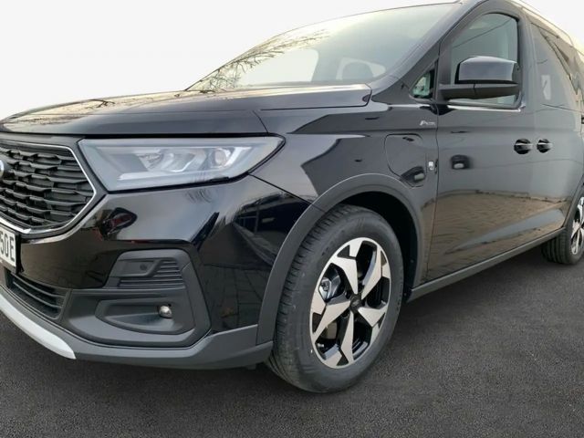 Ford Grand Tourneo