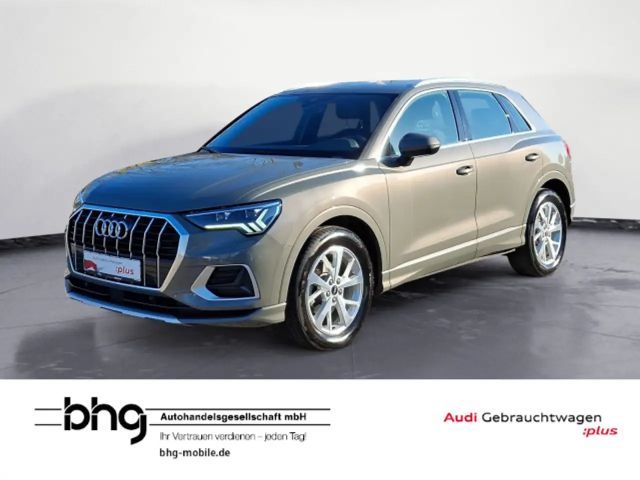 Audi Q3 35 TFSI advanced 2021 Benzine