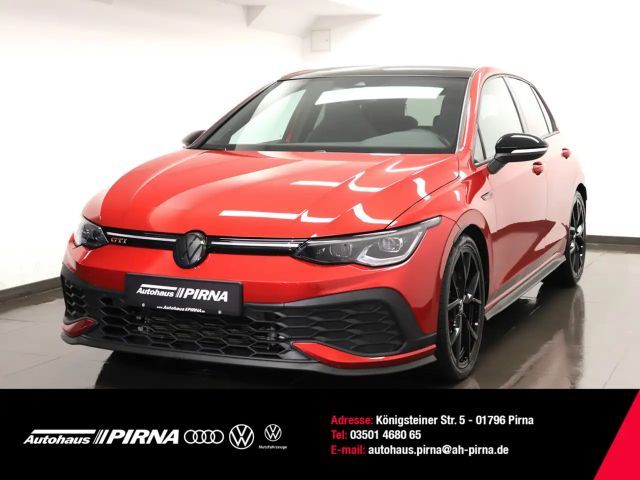Volkswagen Golf VIII 2.0 TSI GTI Clubsport Panorama Discover Pro Matrix 2022 Benzine