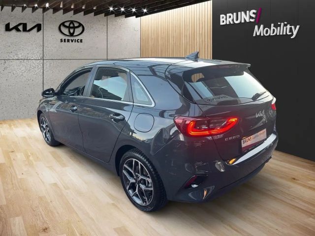 Kia Ceed / cee'd