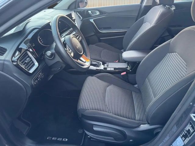 Kia Ceed / cee'd