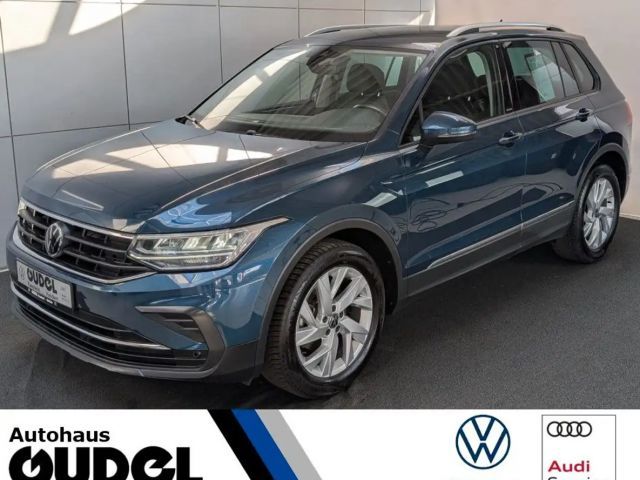 Volkswagen Tiguan Active 1.5 TSI OPF Naci AppC Kamera 18"LM 2022 Benzine