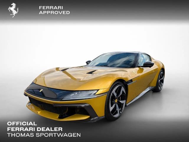 Ferrari 12 Cilindri / Full Carbon / Very high SPEC 2025 Benzine