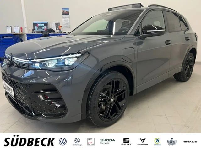 Volkswagen Tiguan 1.5 TSI eHybrid R-Line AHK+AREA-VIEW+NAVI+MATRI... 2024 Hybride / Benzine