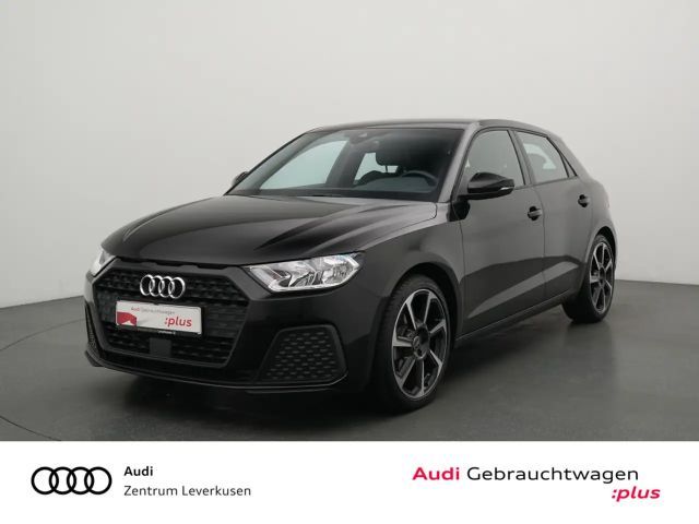 Audi A1 Sportback S TRON SHZ PDC PORT NAVI 2023 Benzine