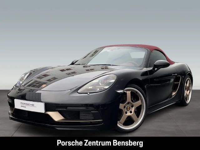 Porsche Boxster 25 Jahre 2021 Benzine