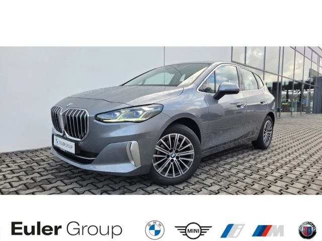 BMW 220 iA AT Luxury Line AktivSitz H/K LCProf HUD 2023 Benzine
