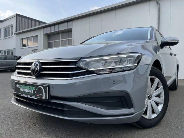 Volkswagen Passat Variant 2.0 TDI 125€ m.20% Anz. Navi ACC LED RFK SHZ DAB 2022 Diesel