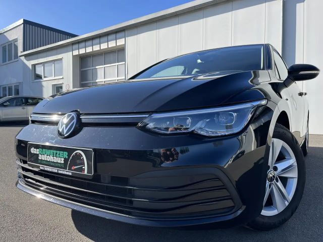 Volkswagen Golf 1.5 TSI Life 125€ m.20% Anz. Navi Trav.Assist LE 2022 Benzine