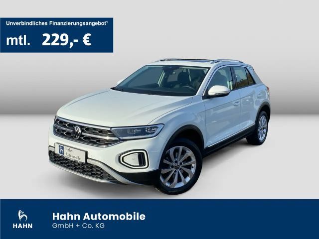 Volkswagen T-Roc 1.5 TSI DSG Style AHK Pano LED App-Connect 2023 Benzine