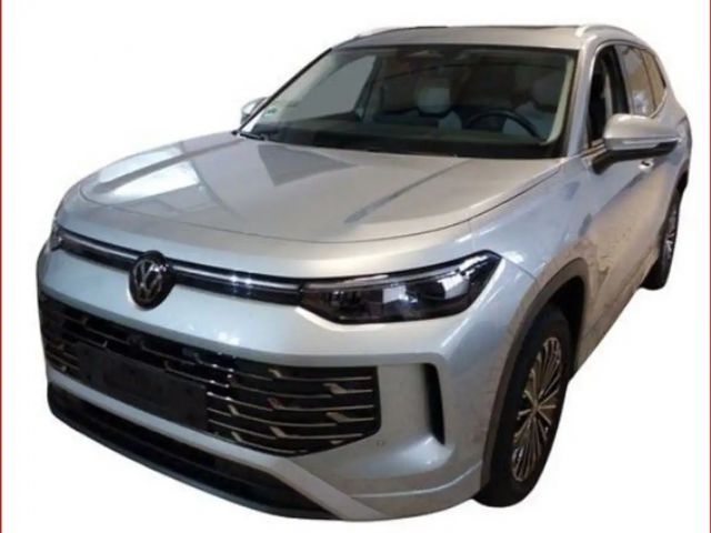 Volkswagen Tayron 1.5 TSI Elegance IQ Pro-Max Pano AHK 360° 2025 Benzine