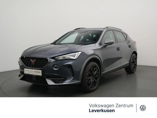 Cupra Formentor VZ MEMORY KAM SHZ CARPLAY LED PDC AHK 2023 Benzine