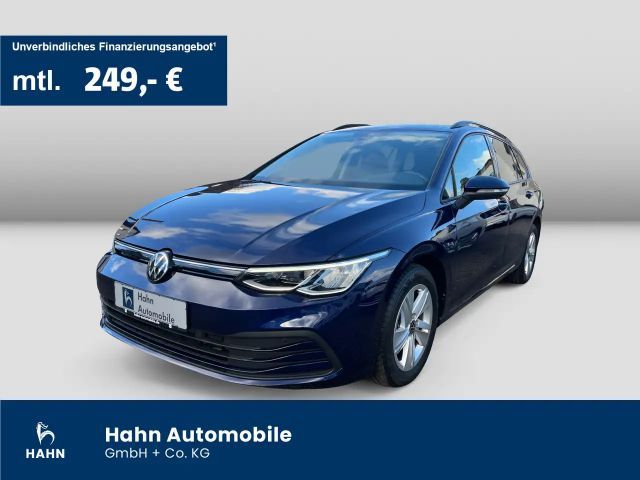 Volkswagen Golf Variant Golf VIII Variant 1.0TSI Life LED Nav Standh APP 2022 Benzine