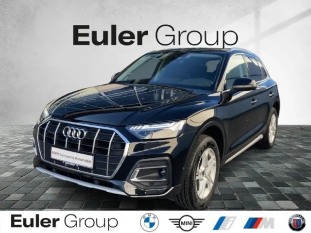 Audi Q5 40 TDI quattro advanced Sport Matrix Standheizung 2024 Diesel