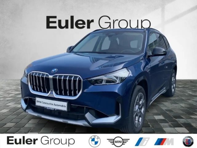 BMW X1 xDrive 23i AHK-klappbar AHK Navi Digitales Cockpit 2022 Benzine