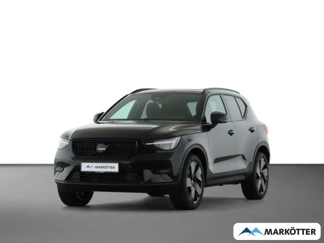 Volvo XC40 B4 Ultra Black Edition 2WD/LED-Pixel/PANO 2026 Benzine