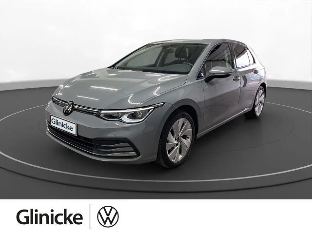 Volkswagen Golf VIII 1.5 eTSI Move AHK LED LM 17" Navi PDC+ 2024 Benzine