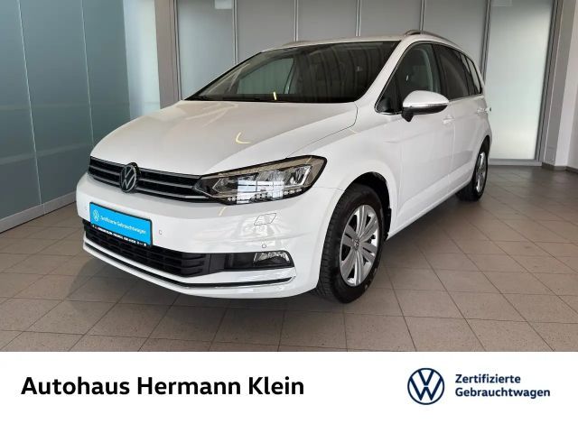 Volkswagen Touran 1.5 TSI Highline AHK, LED, R.-Kamera 2021 Benzine