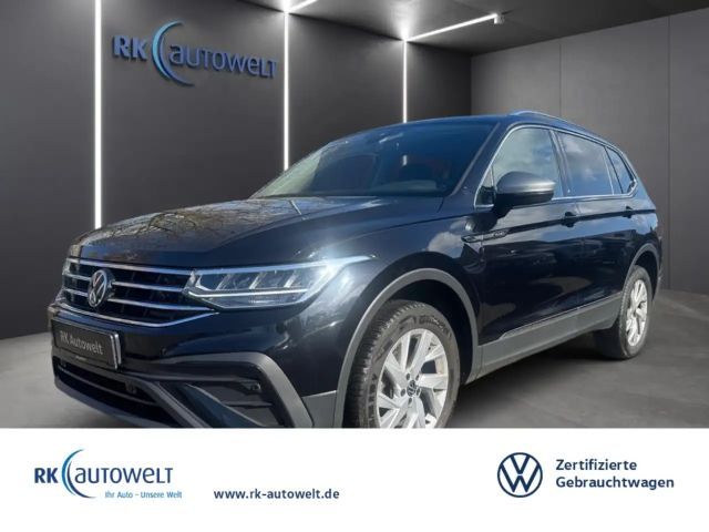 Volkswagen Tiguan Allspace Life 2.0 TDI DSG LED Navi AHK 7-Sitze 2022 Diesel
