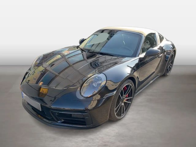 Porsche 911 Targa 4 GTS Sport Chrono Carbon Matrix LED 2024 Benzine