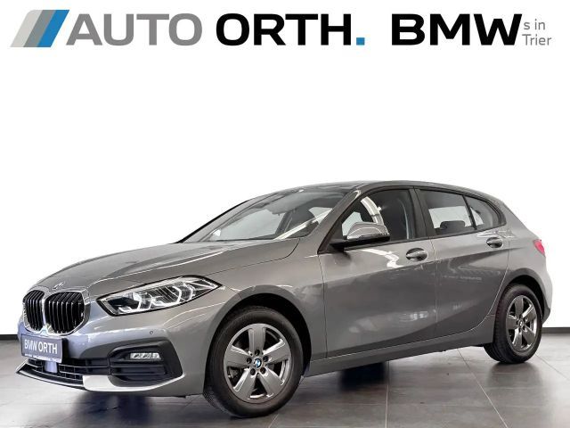 BMW 118 i AUTOM. LC-PROF LED SIHZ TEMP PDC DAB AG+ 2022 Benzine