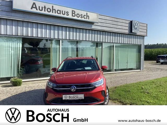 Volkswagen Taigo 1.0 TSI Life Navi RFK ACC Anschlussgarantie 2025 Benzine