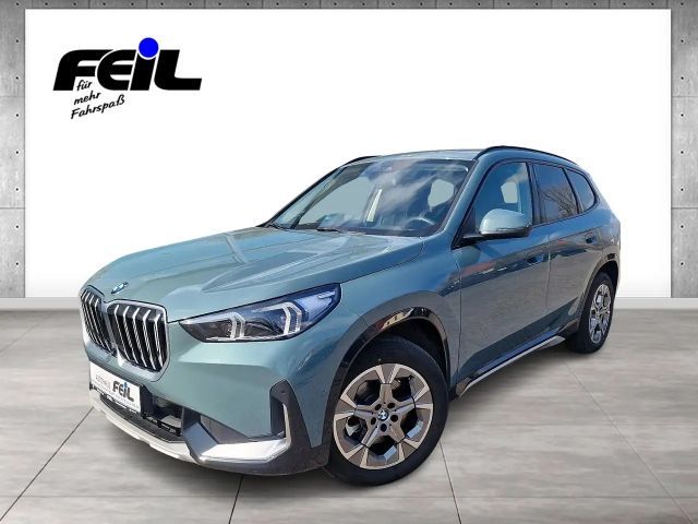 BMW X1 sDrive20i   xLine Head-Up HK HiFi DAB LED 2025 Benzine