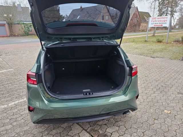 Kia Ceed / cee'd